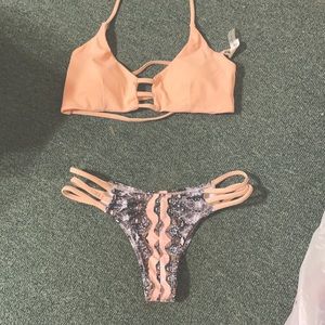 CUPSHE swimsuit